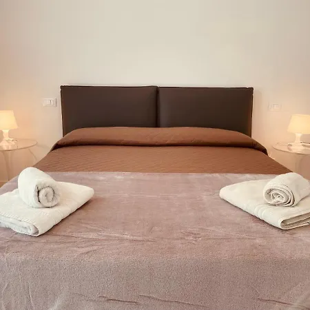 Ground Floor Flat With Pool - 2 Family * Lido di Jesolo
